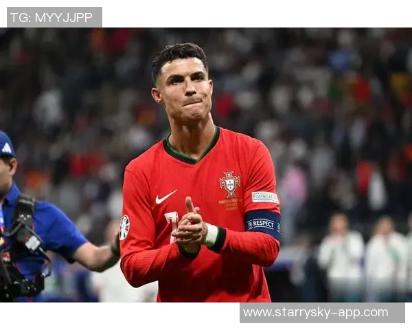 2025年男足球星世界排名前十强：谁将主宰未来足坛的巅峰争霸